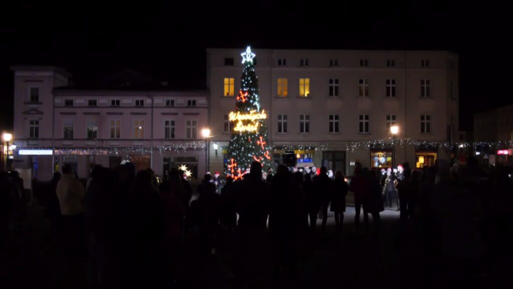 Śrem: świąteczne iluminacje uruchomione