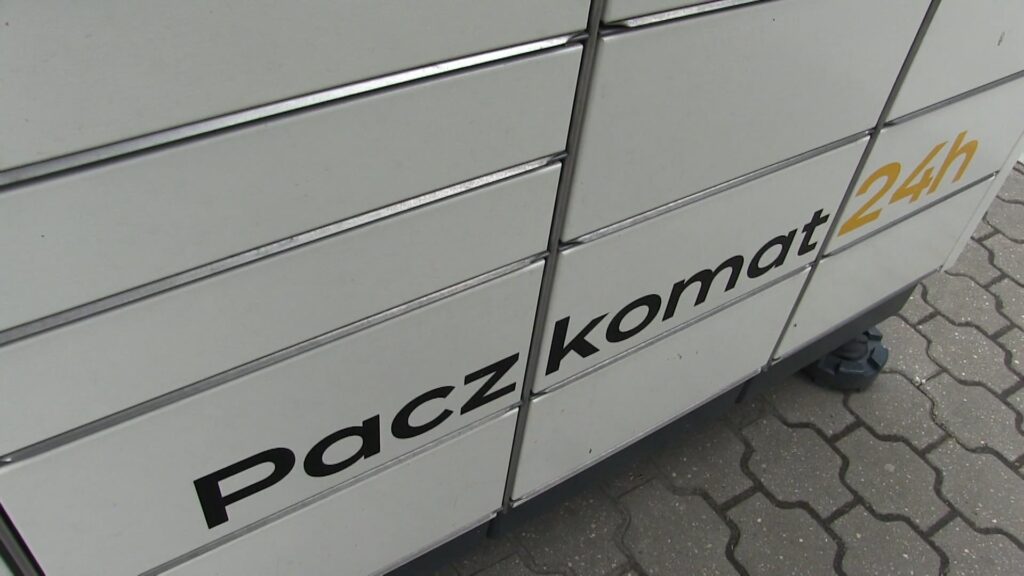 Okradli paczkomat, budynek poczty i auto kuriera. Pocztowi złodzieje znowu wpadli
