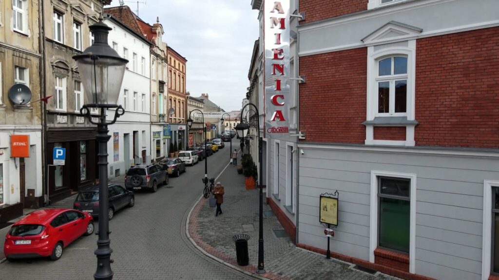 Mieszkańcy chcą zieleni. W czerwcu ma rozpocząć się budowa deptaku
