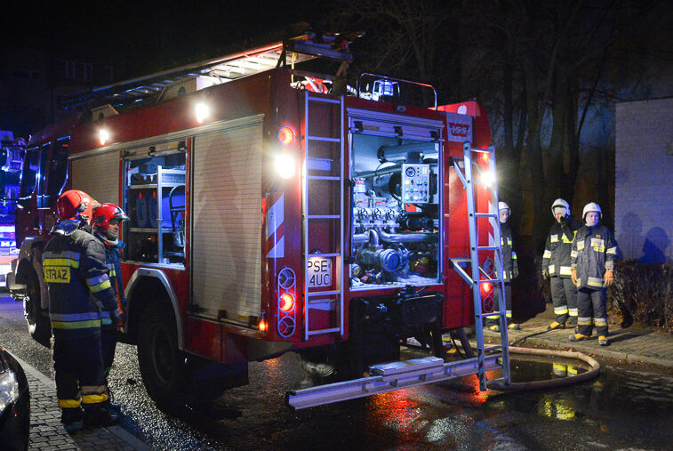 Noc sylwestrowa. Kilka niegroźnych pożarów i awantury
