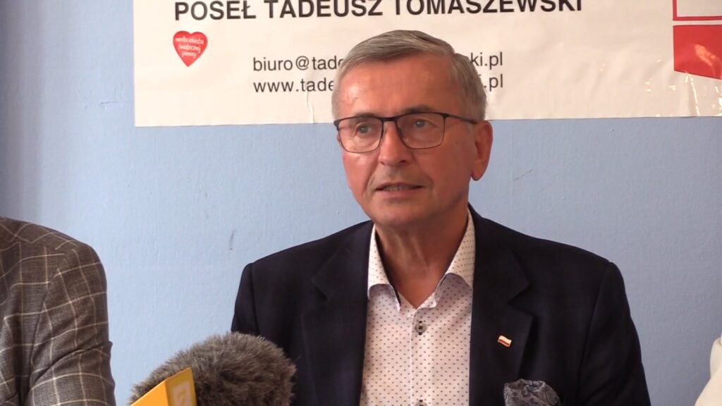 Tomaszewski o dodatkowych pieniądzach dla emerytów