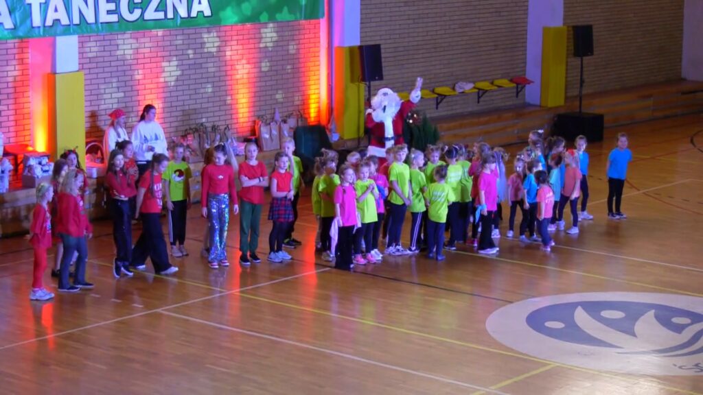 Wyjątkowa świąteczna gala. Dance UKS Śrem z pierwszą dotacją na sport