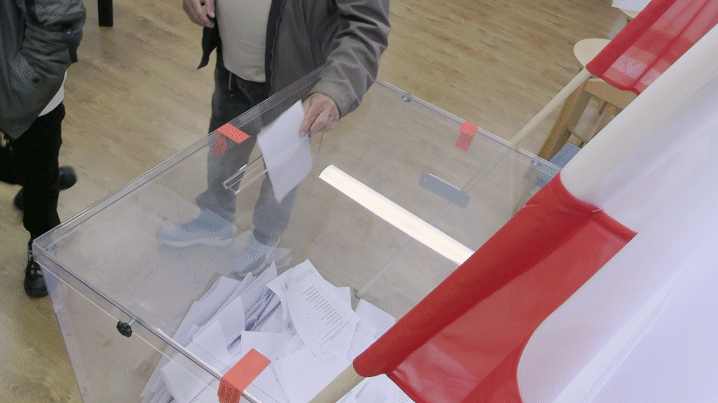Polska wybiera. Sprawdzamy frekwencję w regionie z godziny 12:00