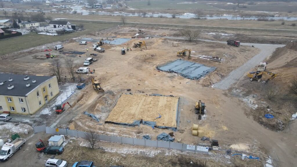 Przy Farnej praca wre!