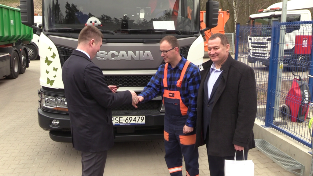 Komunalka na zakupach. Miliony na auta zasilane paliwami alternatywnymi