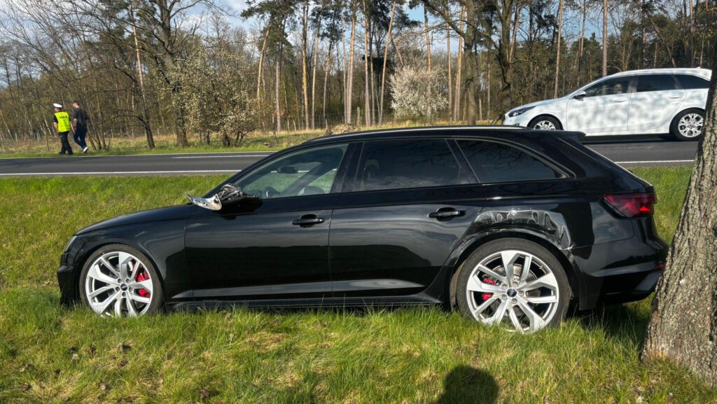 Kolizja w Zbrudzewie. Poszkodowany był poszukiwany przez policję