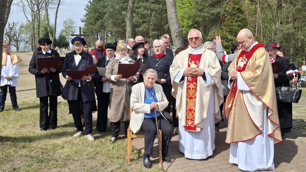 Katyń. W Błażejewie uczczono pamięć ofiar z Ziemi Dolskiej