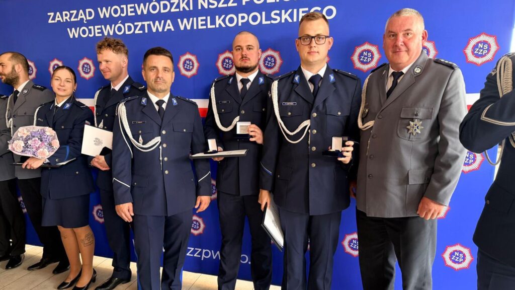 Kryształowe Gwiazdy dla śremskich policjantów
